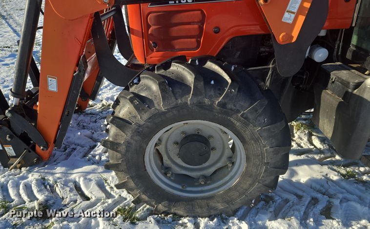 image for item EQ3724 2007 Agco  LT90A MFWD tractor