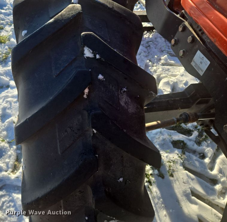 image for item EQ3724 2007 Agco  LT90A MFWD tractor