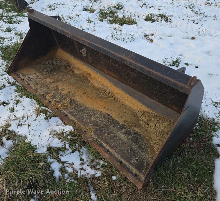 image for item EQ3724 2007 Agco  LT90A MFWD tractor