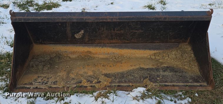 image for item EQ3724 2007 Agco  LT90A MFWD tractor