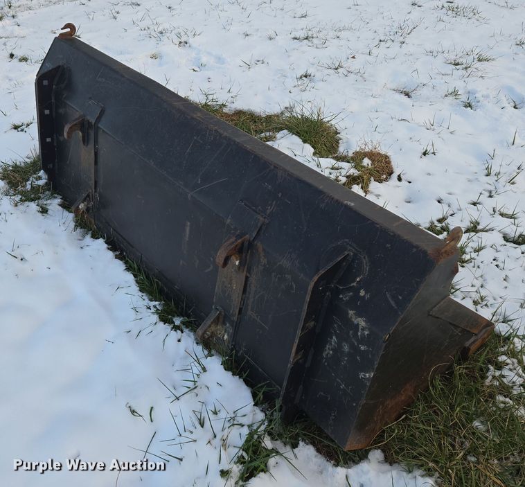 image for item EQ3724 2007 Agco  LT90A MFWD tractor