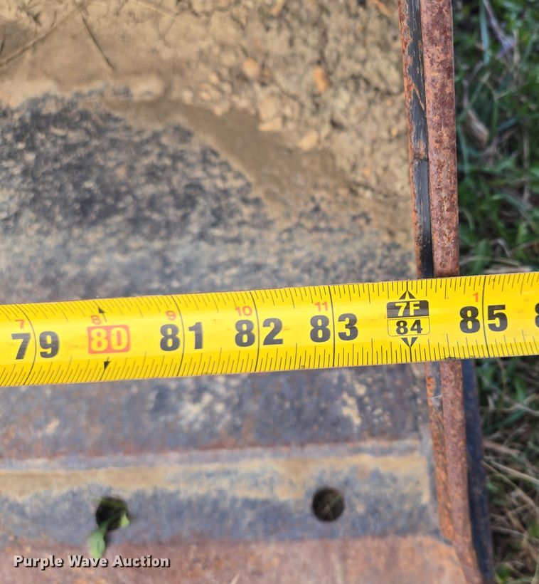 image for item EQ3724 2007 Agco  LT90A MFWD tractor