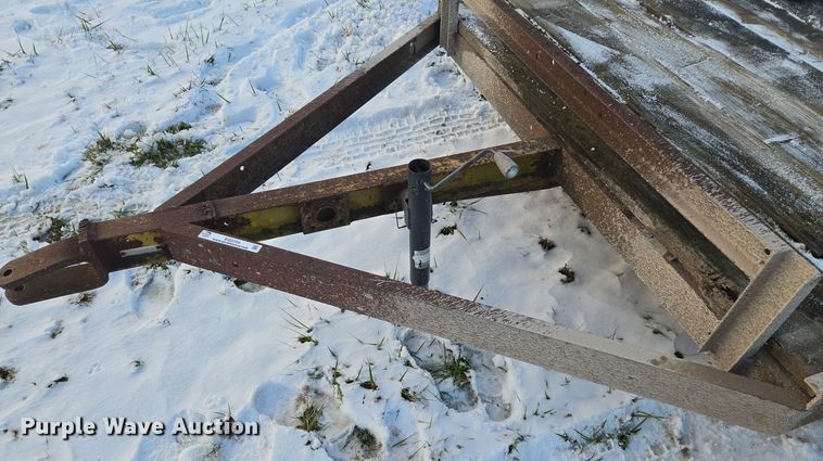 image for item EQ3725 1982 Shop built utility trailer