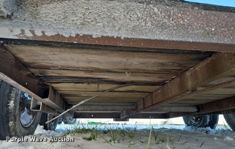 image for item EQ3725 1982 Shop built utility trailer