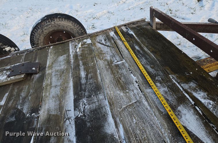 image for item EQ3725 1982 Shop built utility trailer