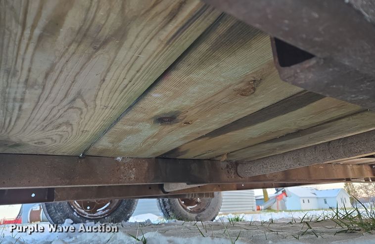 image for item EQ3725 1982 Shop built utility trailer