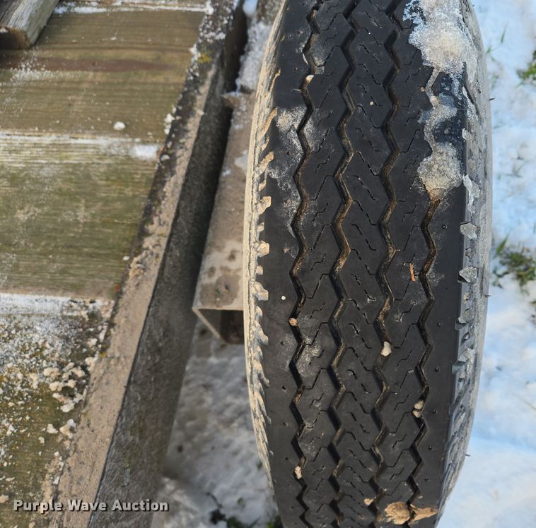 image for item EQ3725 1982 Shop built utility trailer