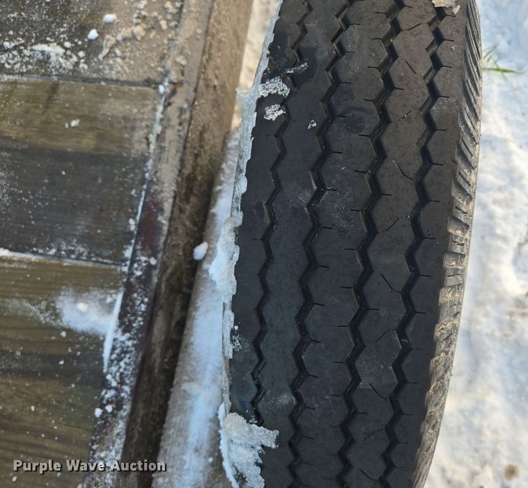 image for item EQ3725 1982 Shop built utility trailer