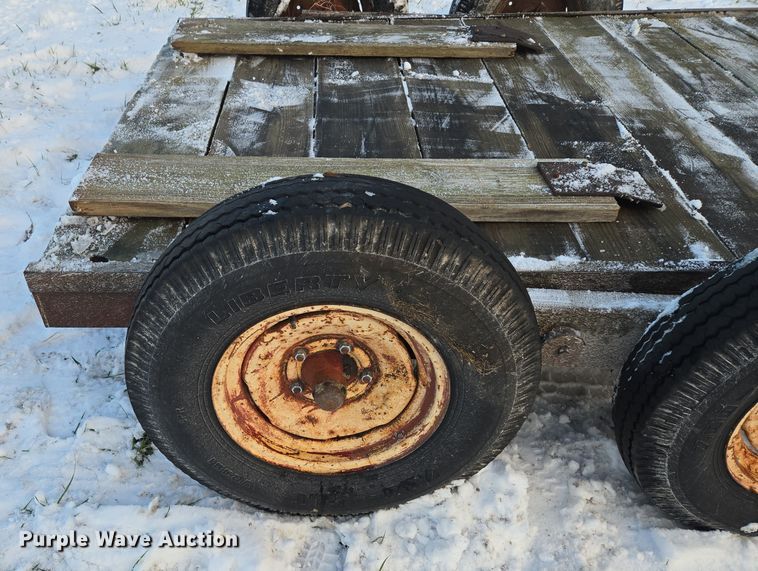 image for item EQ3725 1982 Shop built utility trailer
