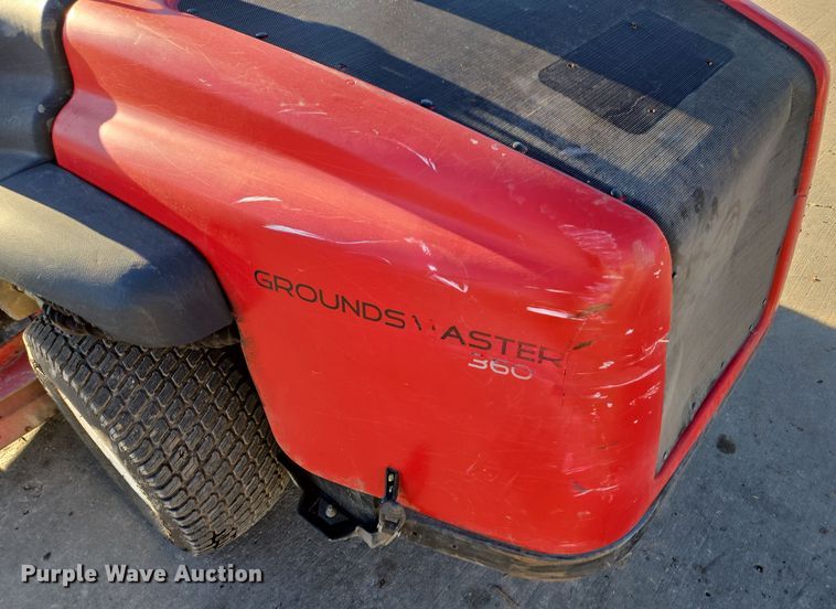 image for item EQ3763 2011 Toro  Groundsmaster 360 lawn mower