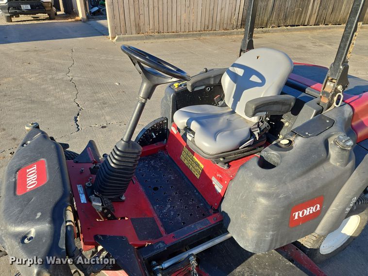 image for item EQ3763 2011 Toro  Groundsmaster 360 lawn mower