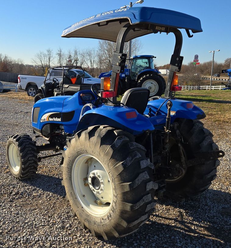 image for item EQ3765 2007 New Holland  TC48DA MFWD tractor