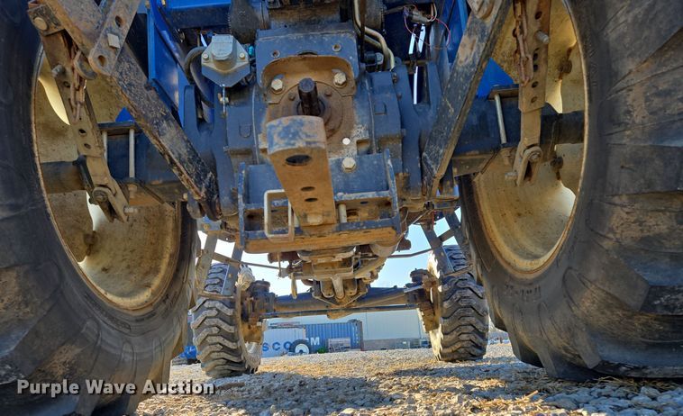 image for item EQ3765 2007 New Holland  TC48DA MFWD tractor