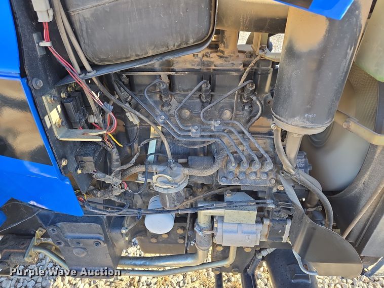 image for item EQ3765 2007 New Holland  TC48DA MFWD tractor