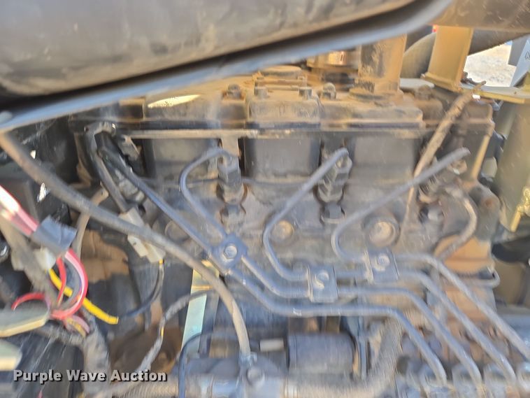 image for item EQ3765 2007 New Holland  TC48DA MFWD tractor