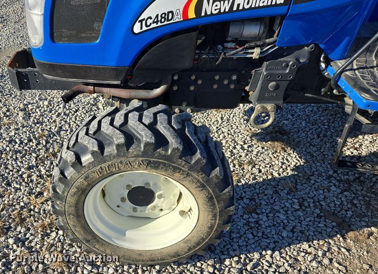 image for item EQ3765 2007 New Holland  TC48DA MFWD tractor