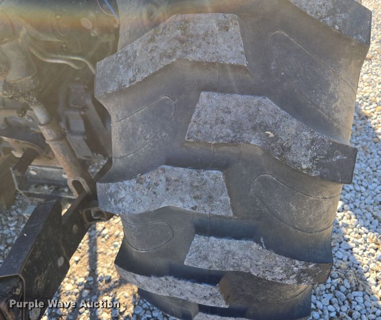 image for item EQ3765 2007 New Holland  TC48DA MFWD tractor