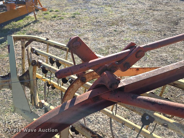 image for item EQ3766 New Holland  256 hay rake