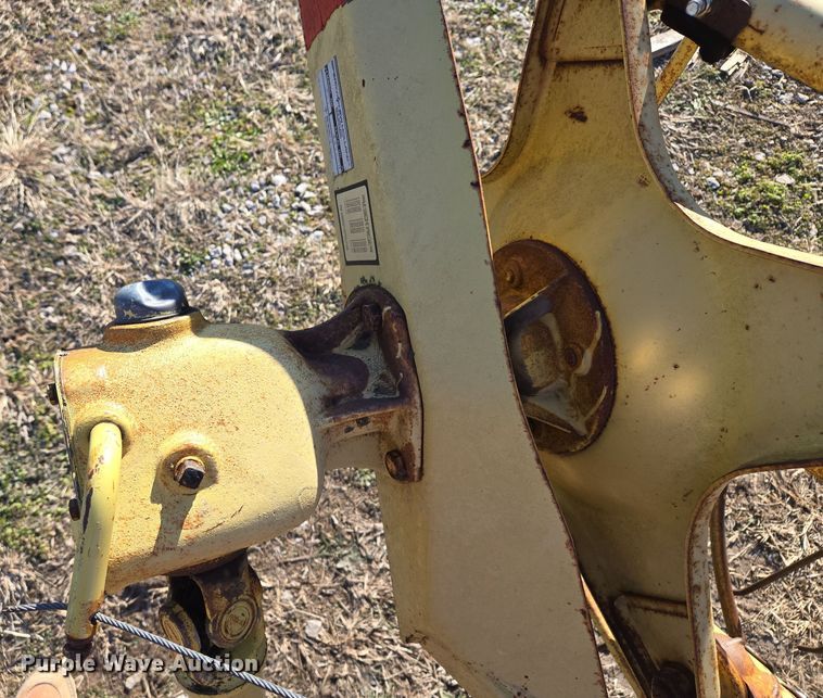 image for item EQ3766 New Holland  256 hay rake