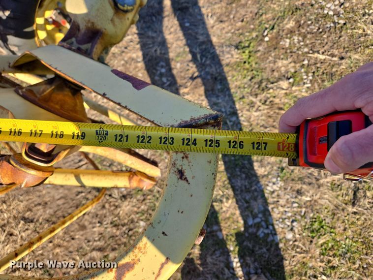 image for item EQ3766 New Holland  256 hay rake