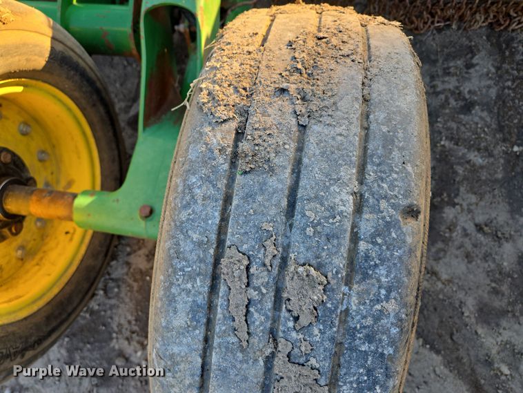 image for item EQ3771 2017 John Deere  CX20 batwing rotary mower