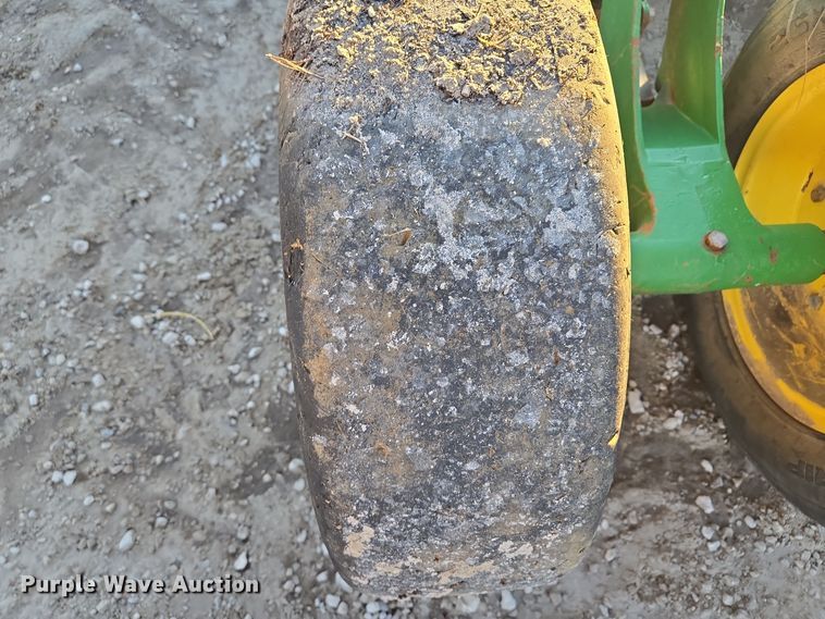 image for item EQ3771 2017 John Deere  CX20 batwing rotary mower