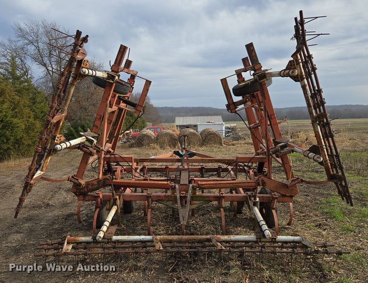 image for item EQ3776 Hesston field cultivator