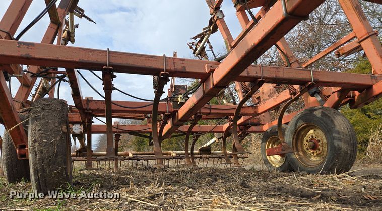 image for item EQ3776 Hesston field cultivator