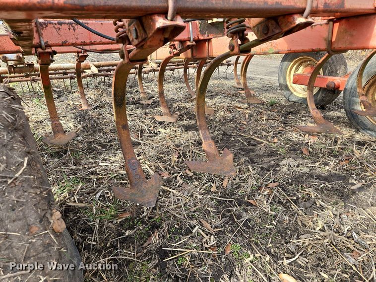 image for item EQ3776 Hesston field cultivator
