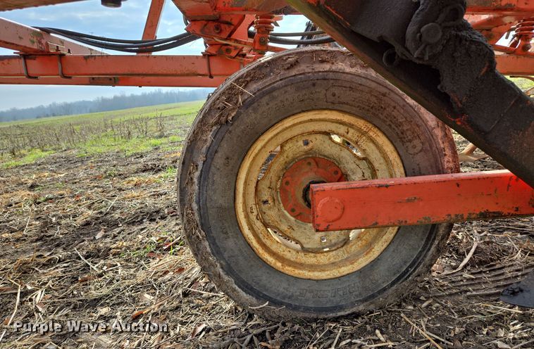 image for item EQ3776 Hesston field cultivator