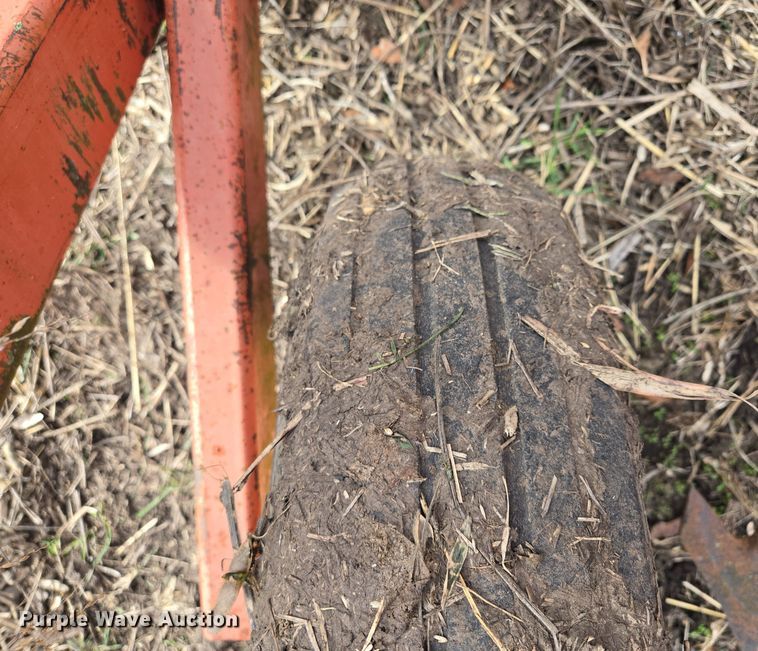 image for item EQ3776 Hesston field cultivator