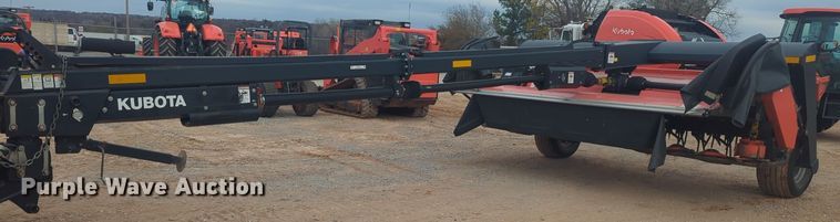 image for item ER1011 2018 Kubota DMC8540T windrower