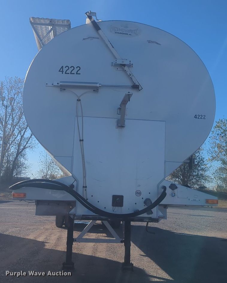 image for item ER4567 2006 Pinson feed delivery trailer