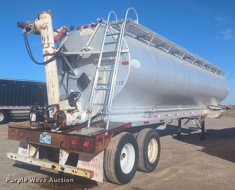 image for item ER4567 2006 Pinson feed delivery trailer