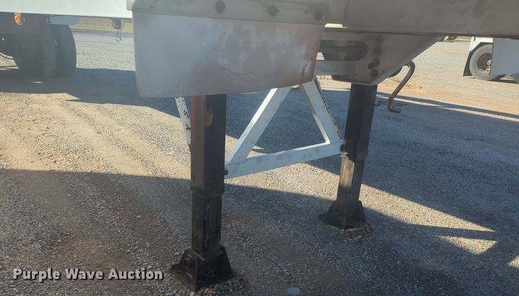 image for item ER4567 2006 Pinson feed delivery trailer