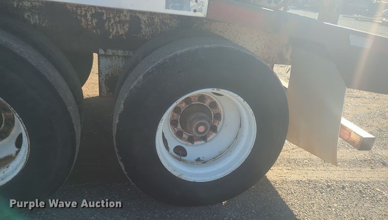 image for item ER4567 2006 Pinson feed delivery trailer