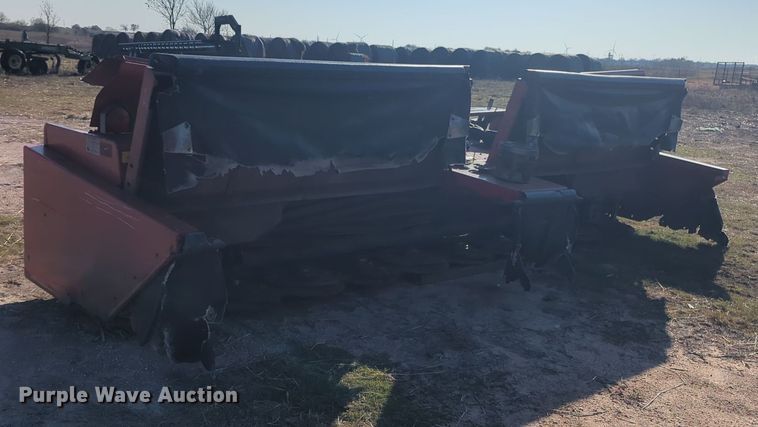 image for item ER4569 Massey Ferguson 9190 swather / windrower head