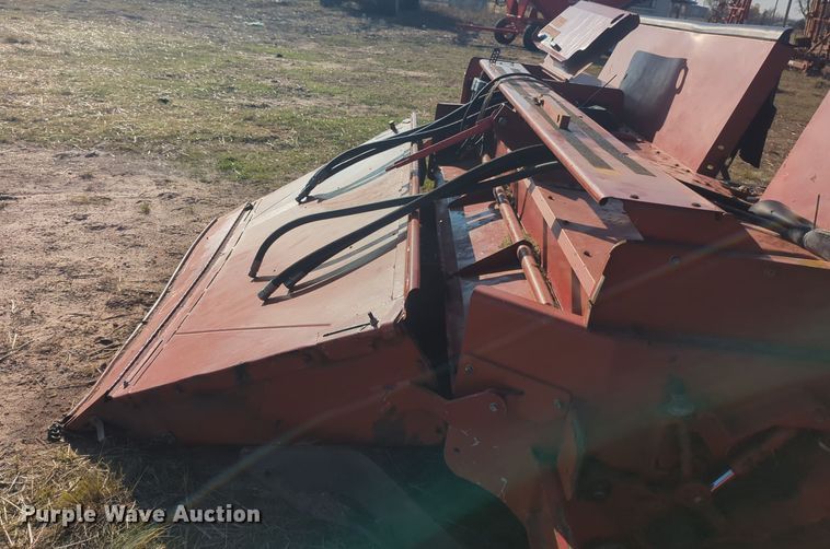 image for item ER4569 Massey Ferguson 9190 swather / windrower head