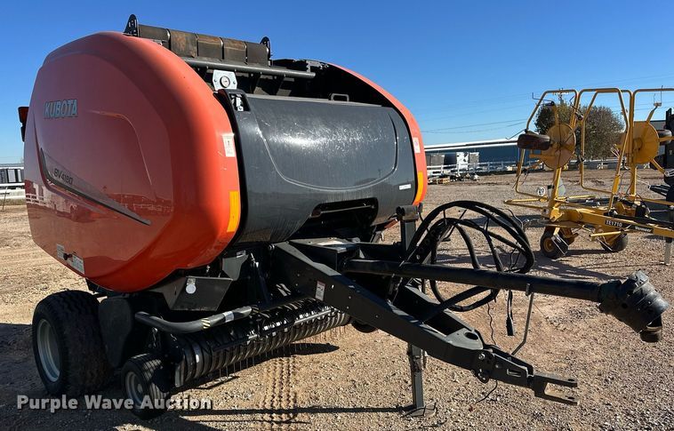 image for item ER4639 2015 Kubota BV4180 round baler