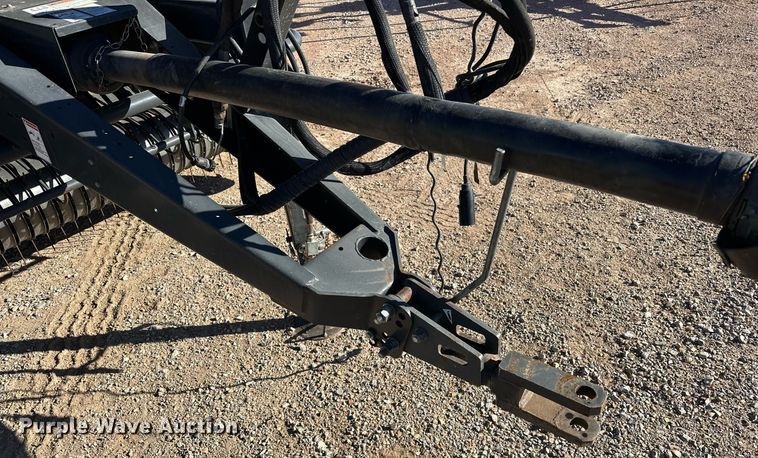 image for item ER4639 2015 Kubota BV4180 round baler