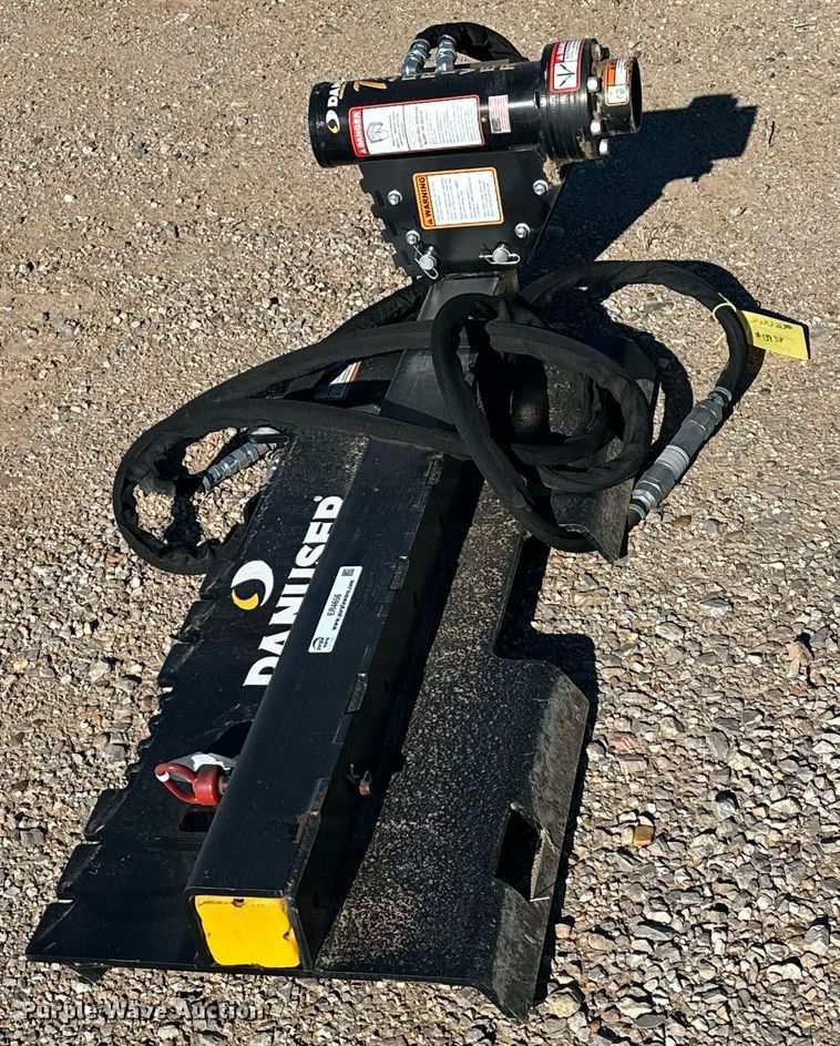 image for item ER4656 Danuser T3 skid steer post driver