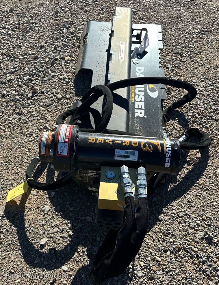 image for item ER4656 Danuser T3 skid steer post driver