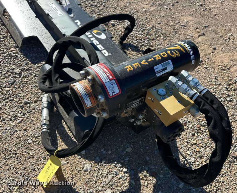 image for item ER4656 Danuser T3 skid steer post driver