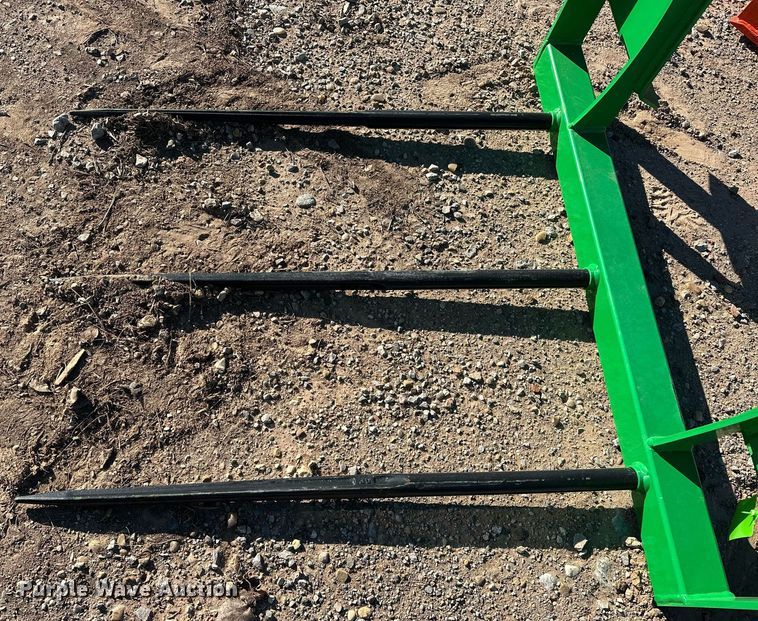 image for item ER4661 Hustler LiftMax LE110 skid steer bale spear