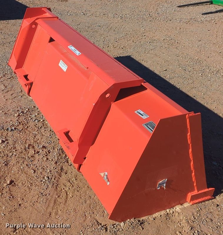 image for item ER4667 Kubota L2236 72