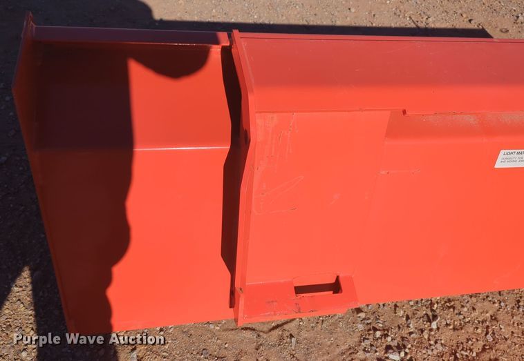 image for item ER4667 Kubota L2236 72