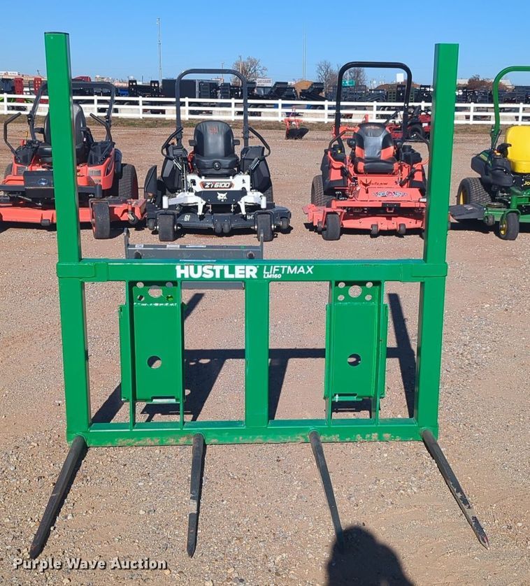 image for item ER4679 Hustler LM160 skid steer bale spear