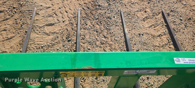 image for item ER4679 Hustler LM160 skid steer bale spear