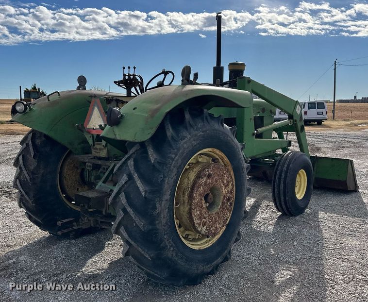 image for item ER8328 1965 John Deere 4020 tractor