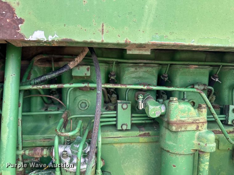 image for item ER8328 1965 John Deere 4020 tractor